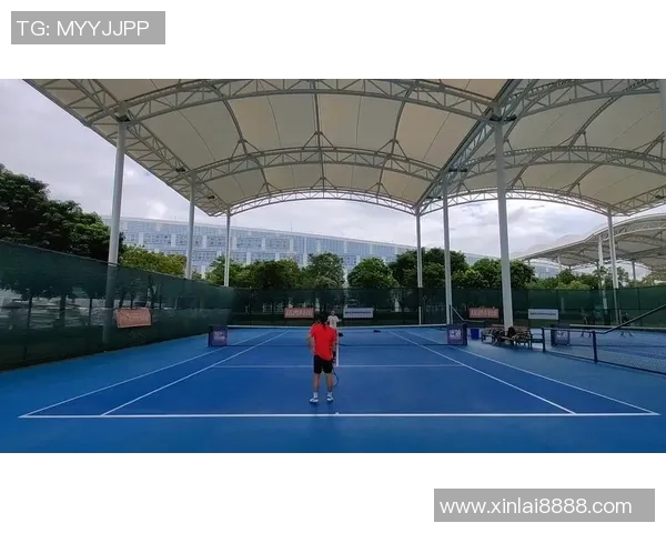 南京网球队在城市联赛中的灵活性表现与战术分析 南京网球队在城市联赛中的灵活性表现与战术分析