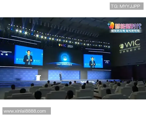 全球最强杰出足球明星的传奇之路与辉煌成就解析 全球最强杰出足球明星的传奇之路与辉煌成就解析