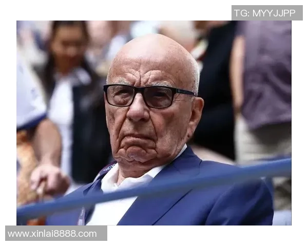 足球明星鲁伯特的职业生涯成就与个人生活全景介绍